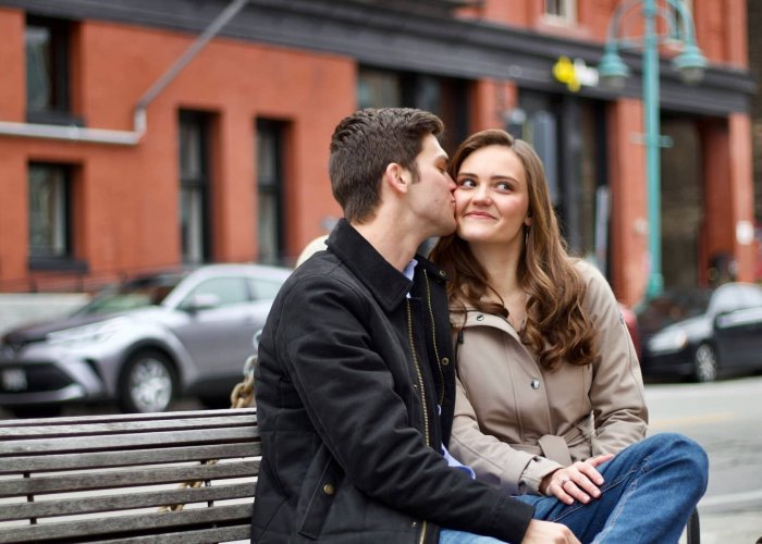 First Date Guide for Neurodivergent People: Scripts, Boundaries and Sensory Planning