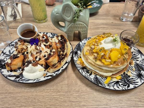 UN BRUNCH DANS LA JUNGLE 🌿