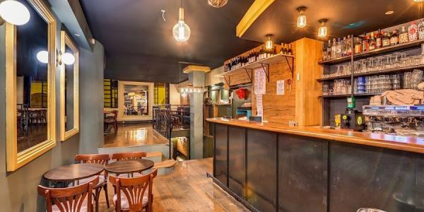 Discussion entre maniaques du controle