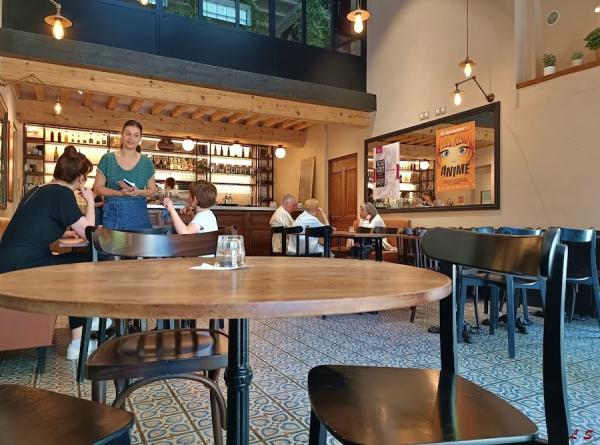 Rencontre entre athées, agnostiques, en ?nement dont déistes ouverts d’esprit