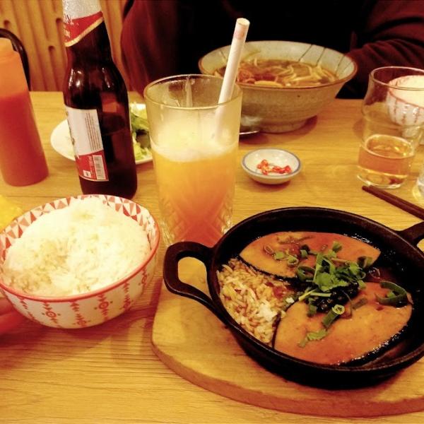 Dîner chez Bêp Viêt - restaurant végétarien vietnamien - un samedi soir à 19:00