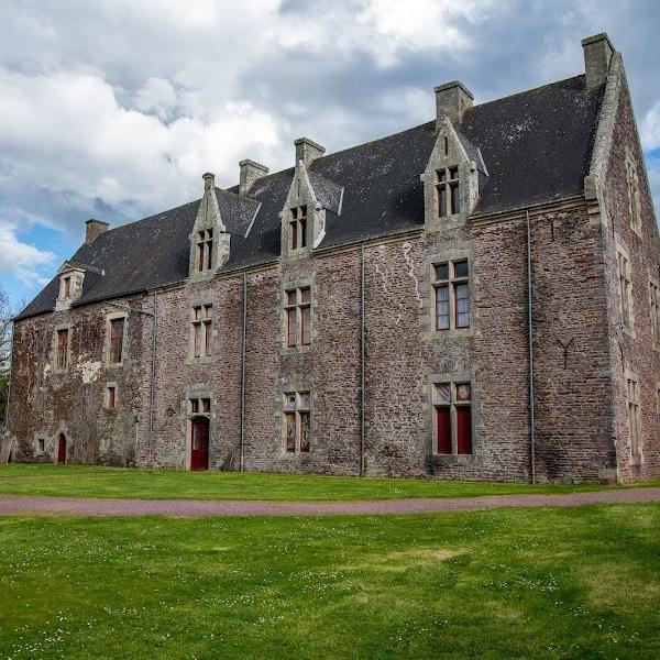 Fête médiévale château de Comper à Concoret