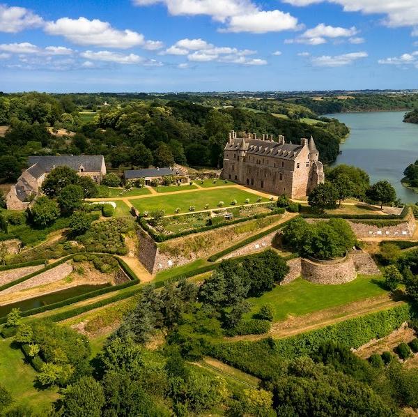 Visite du château de la Roche Jagu