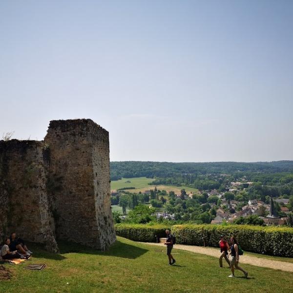 Le chemin Jean Racine (départ à la gare du RER B St-Rémy-lès-Chevreuse)