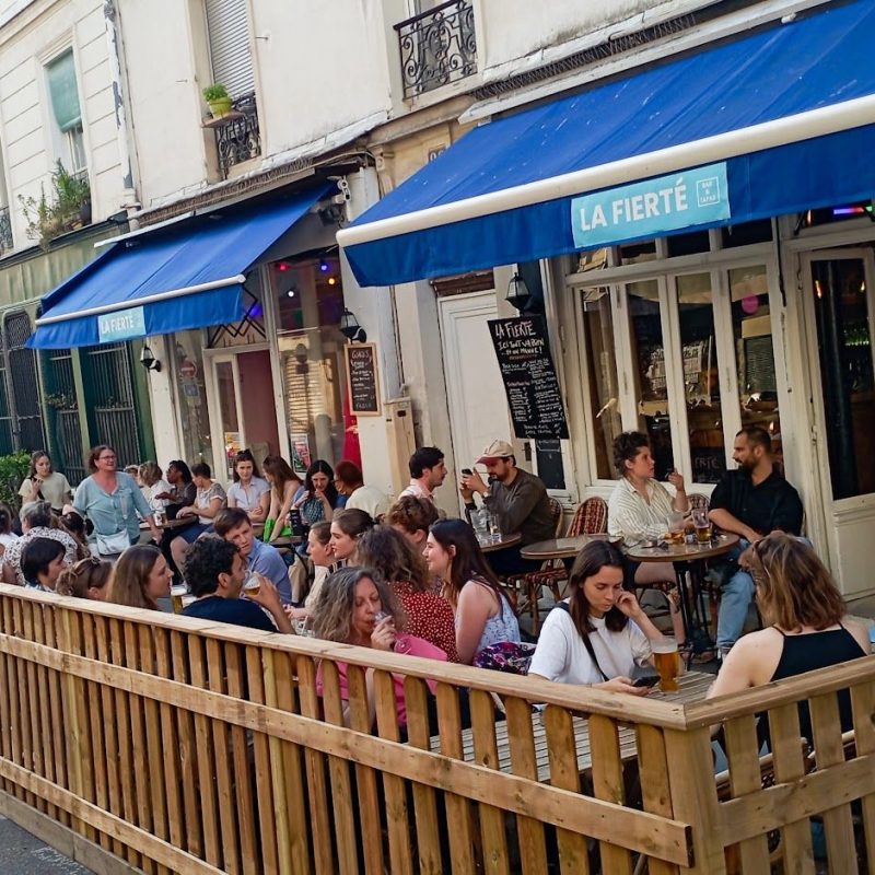 Apéro à La Fierté pour femmes hypS et homos